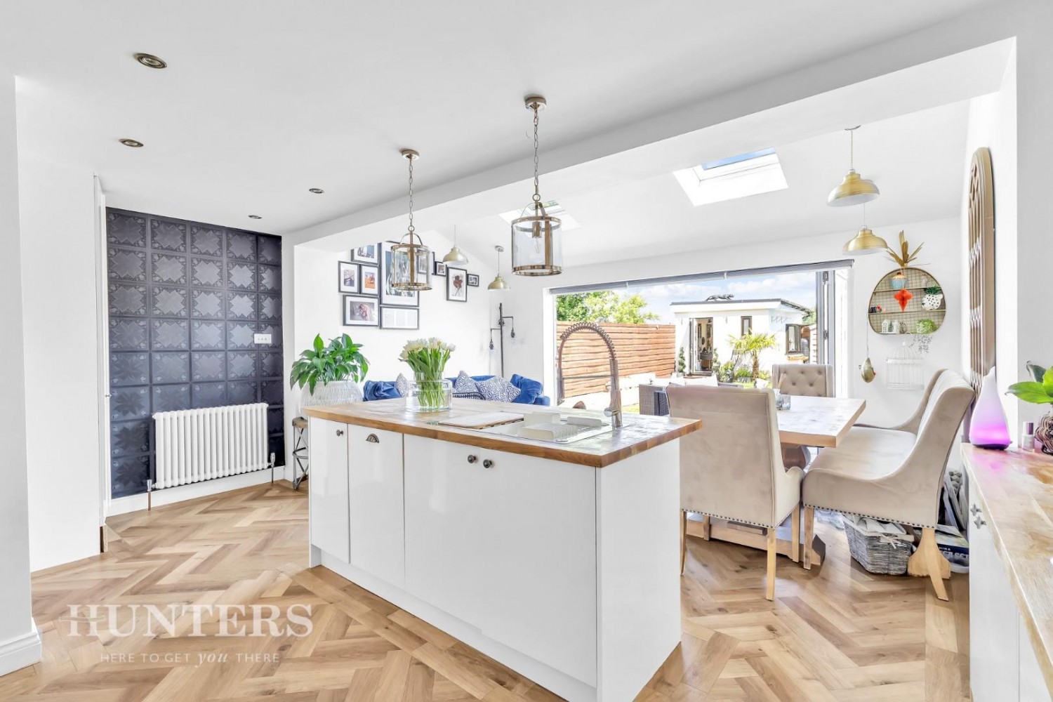 Foxdenton Lane, Chadderton, Oldham