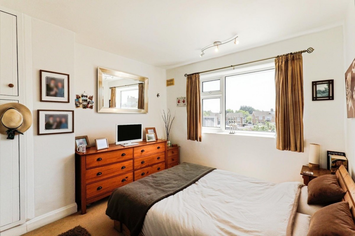 Eleanor Road, Harrogate, HG2 7AJ