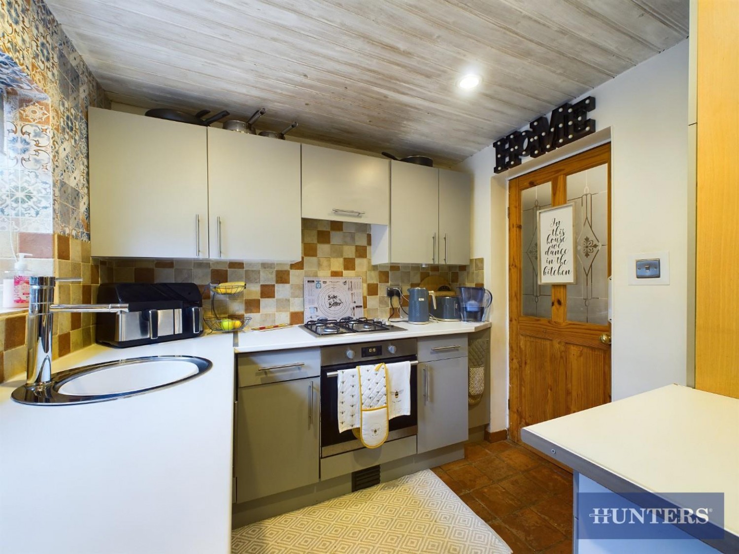 Finley Cottages, Sewerby, YO15 1EG