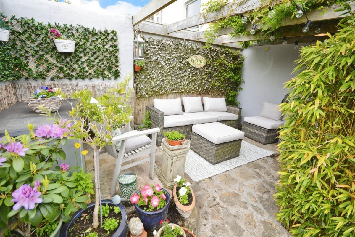 California, Witton Park, Bishop Auckland