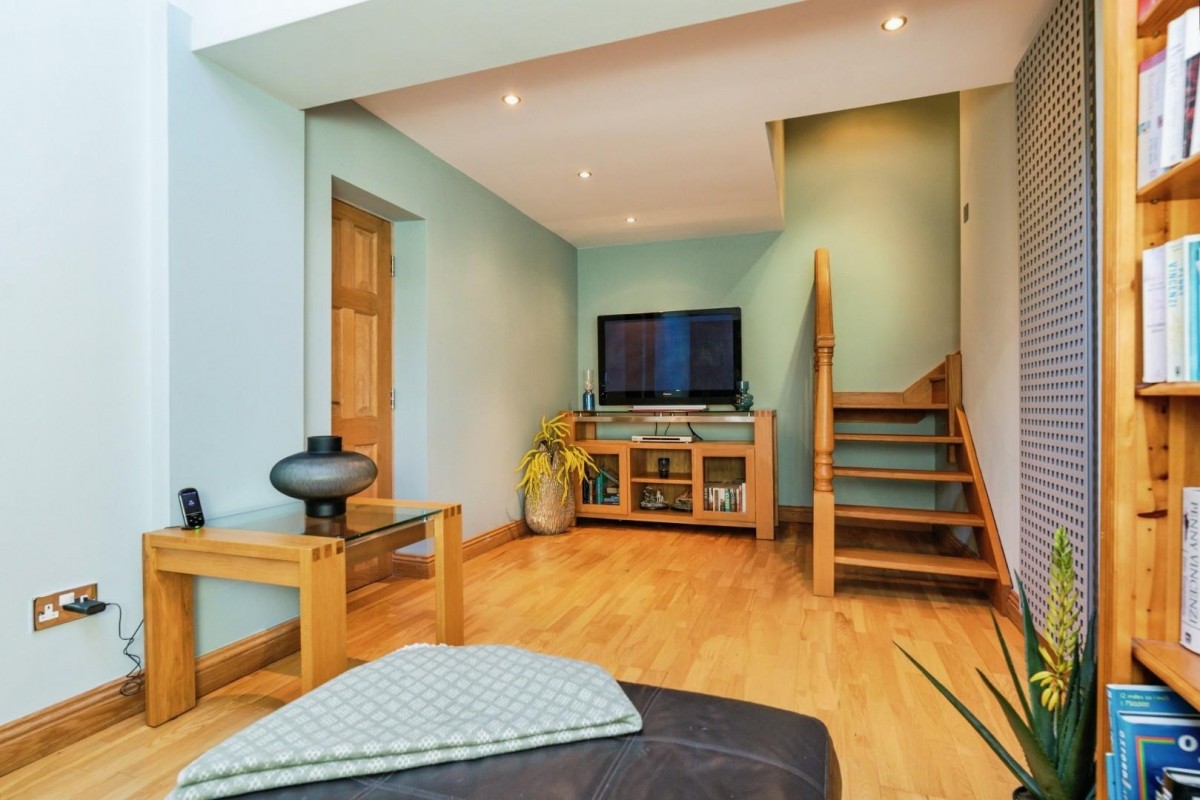 Hall Wood Road, Chapeltown, Sheffield