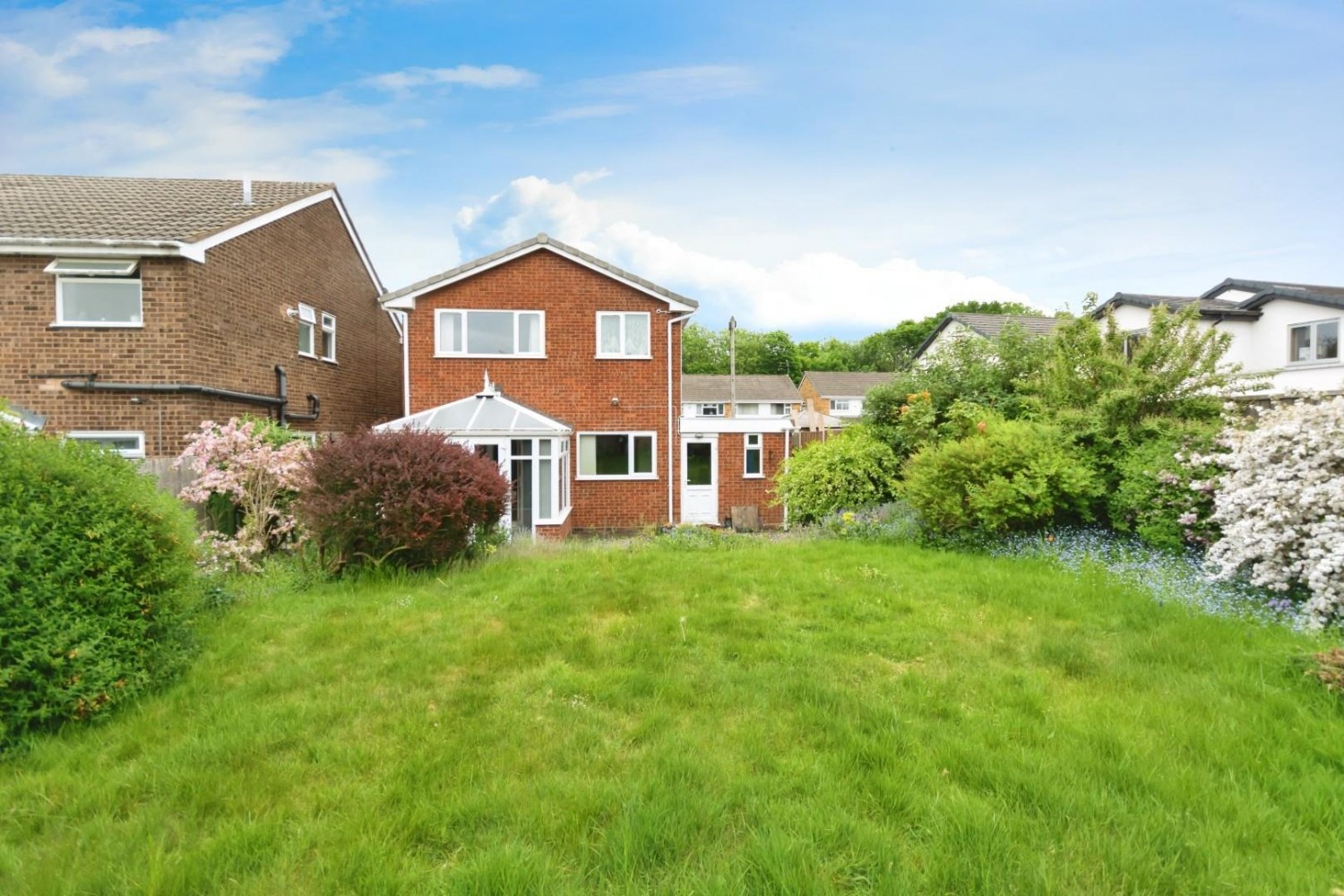 Leafield Road, Solihull