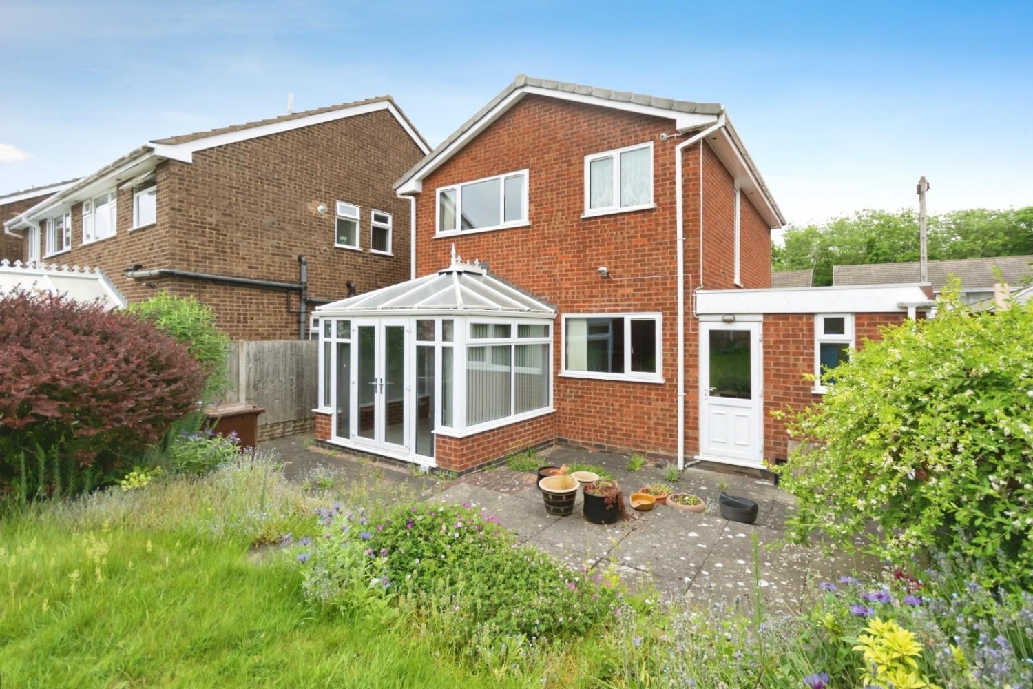Leafield Road, Solihull