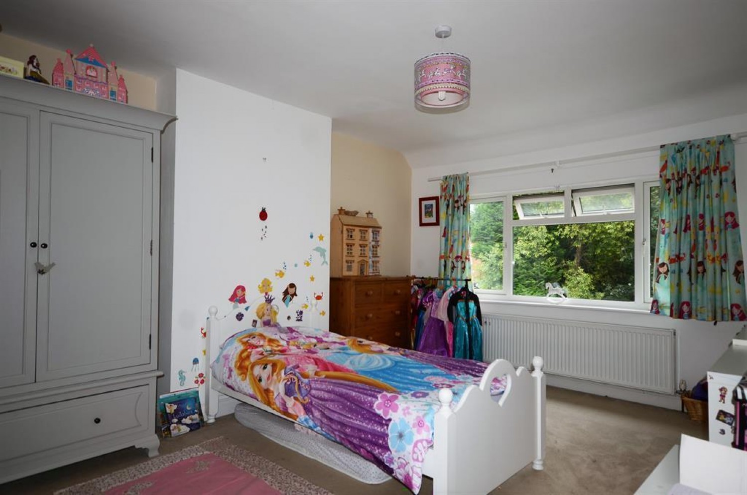 Brook Avenue, Wembley Park