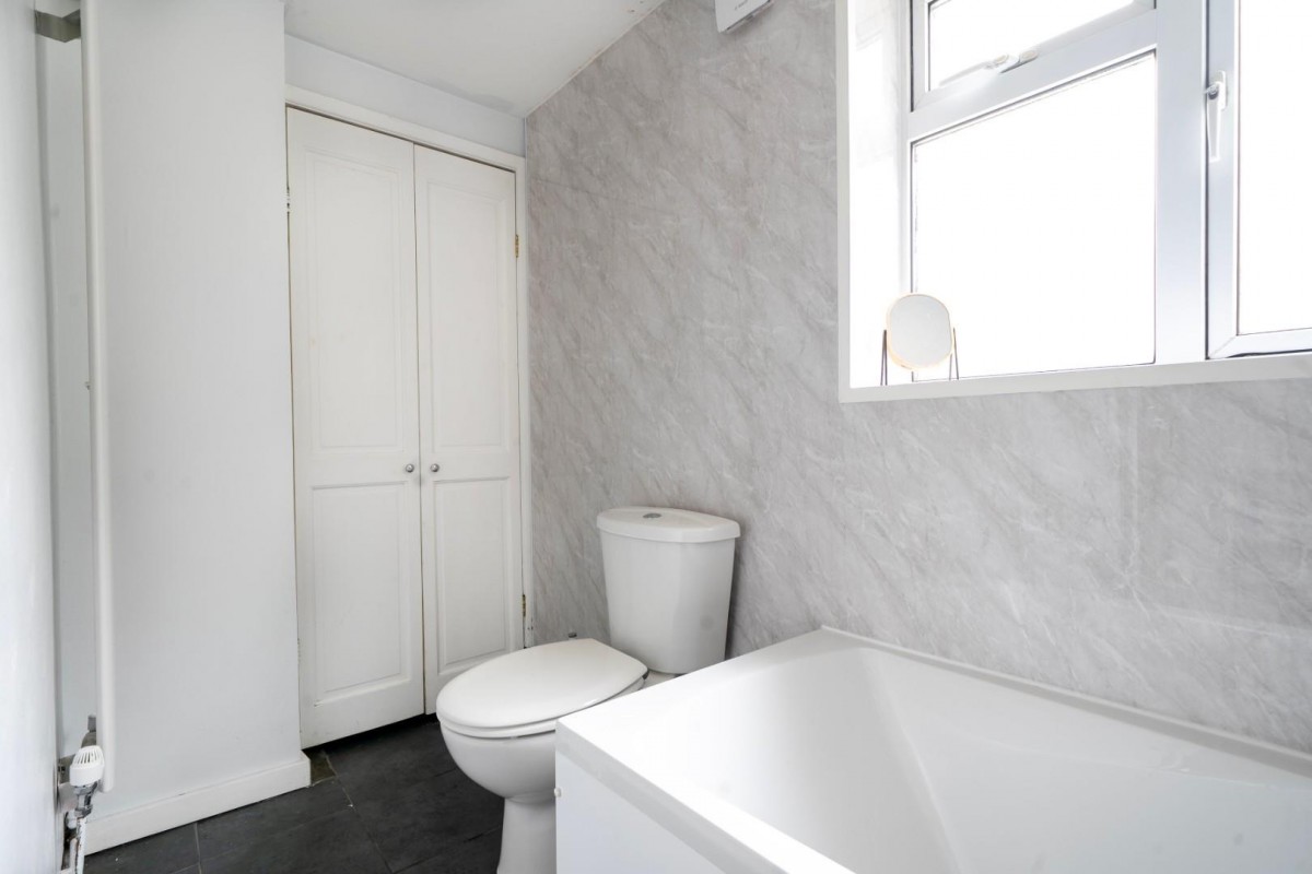 Hunger Hill, Dursley, GL11 4JR