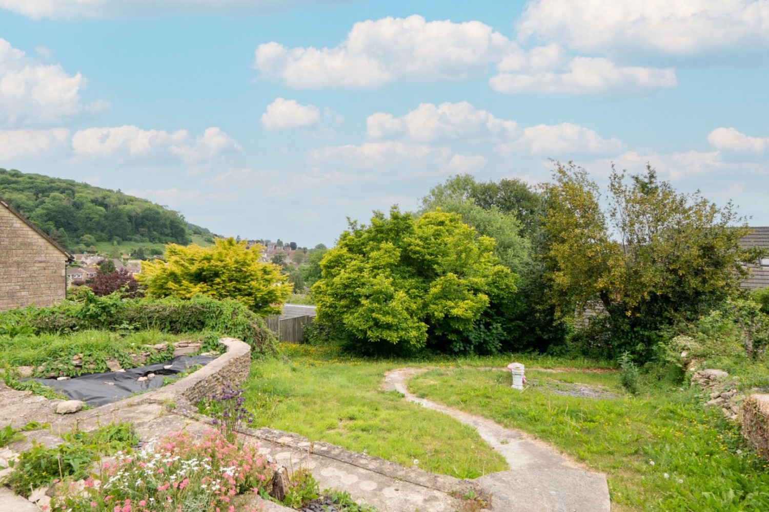 Hunger Hill, Dursley, GL11 4JR