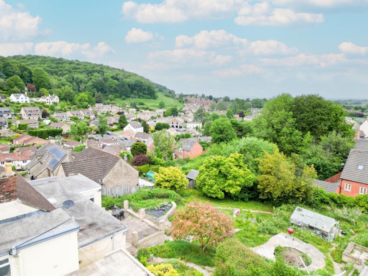 Hunger Hill, Dursley, GL11 4JR