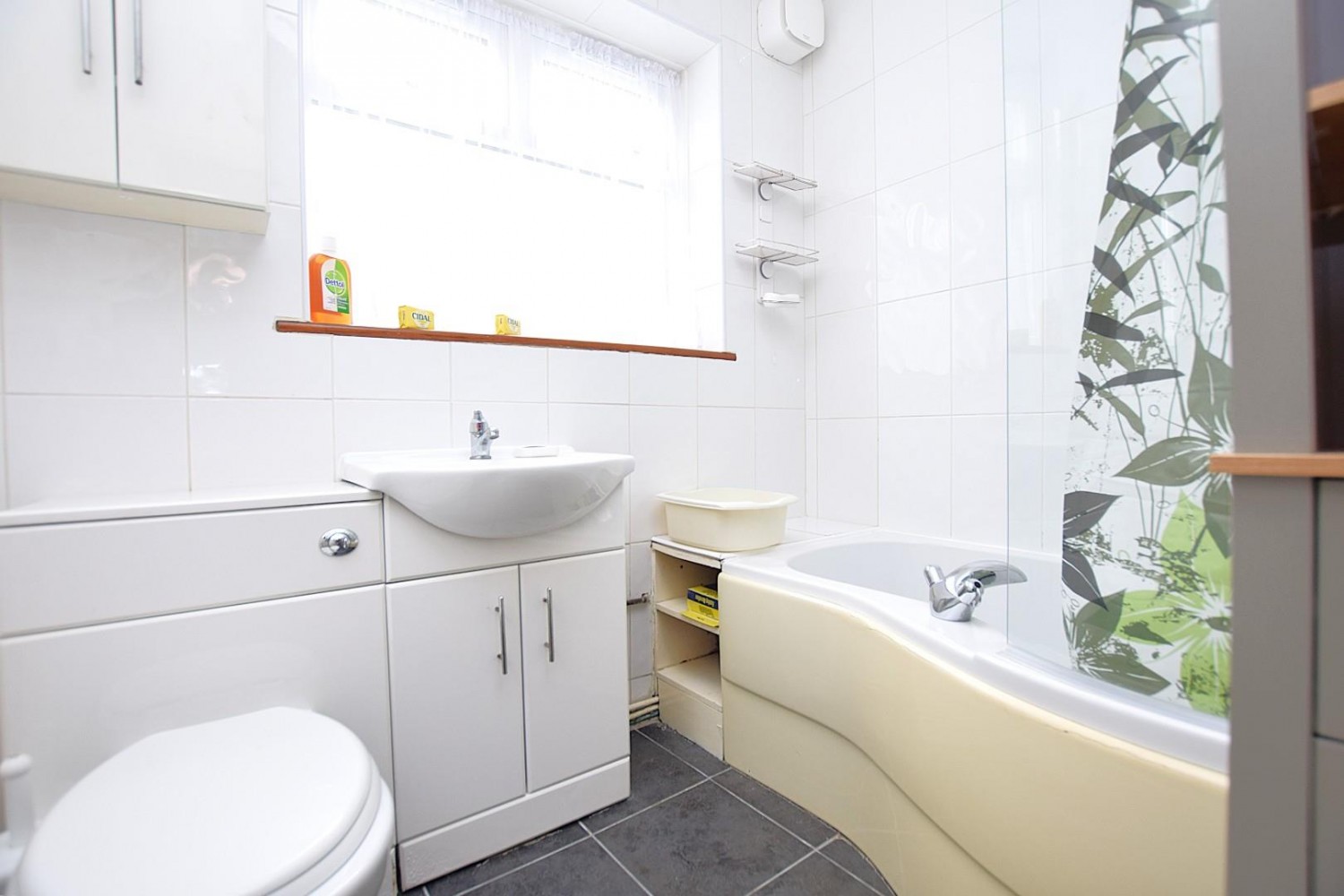 Park Lane, Chadwell Heath, RM6