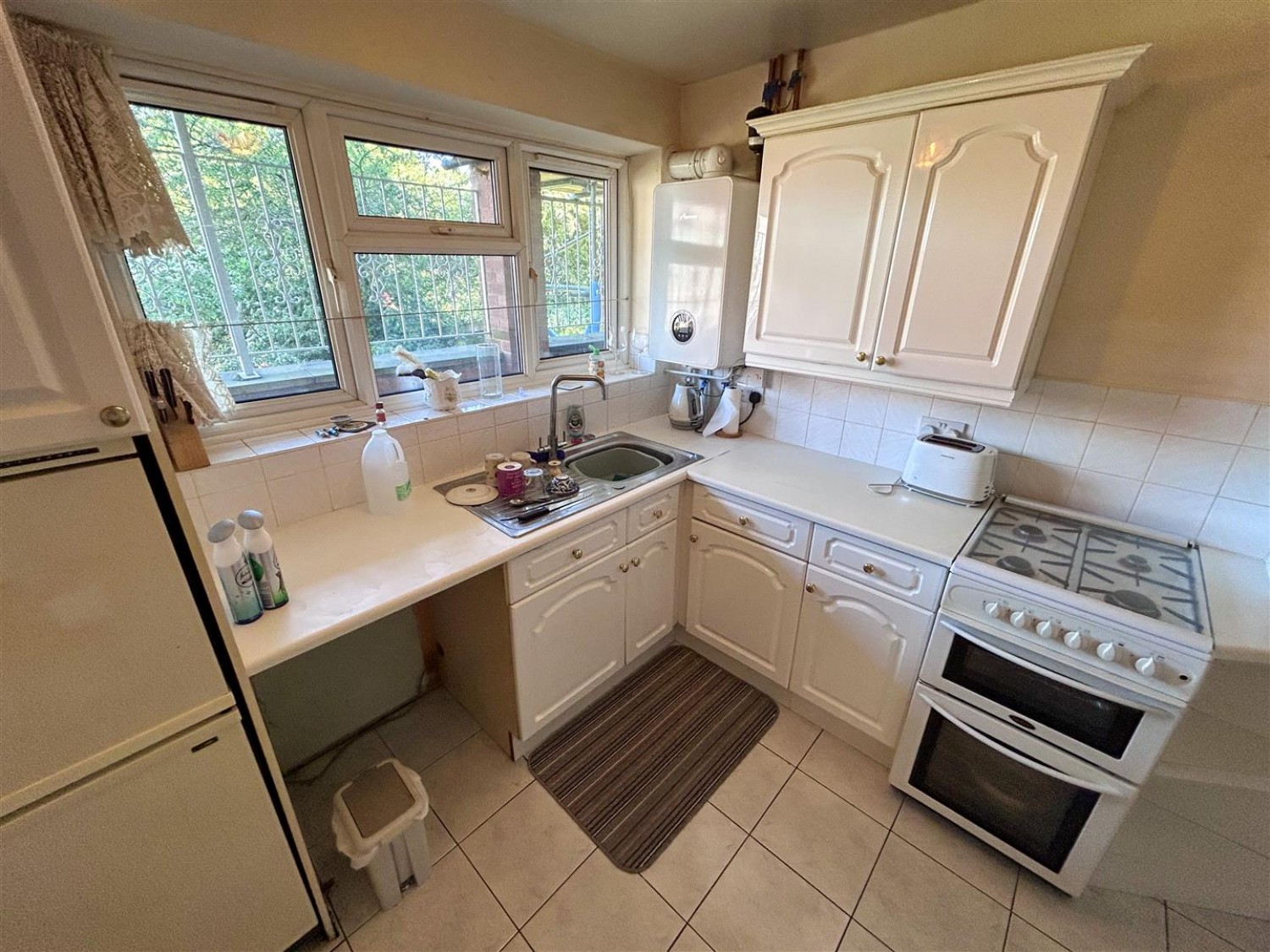 3 bedroom Flat for sale in Trinity Road, Stourbridge, DY8 4JJ
