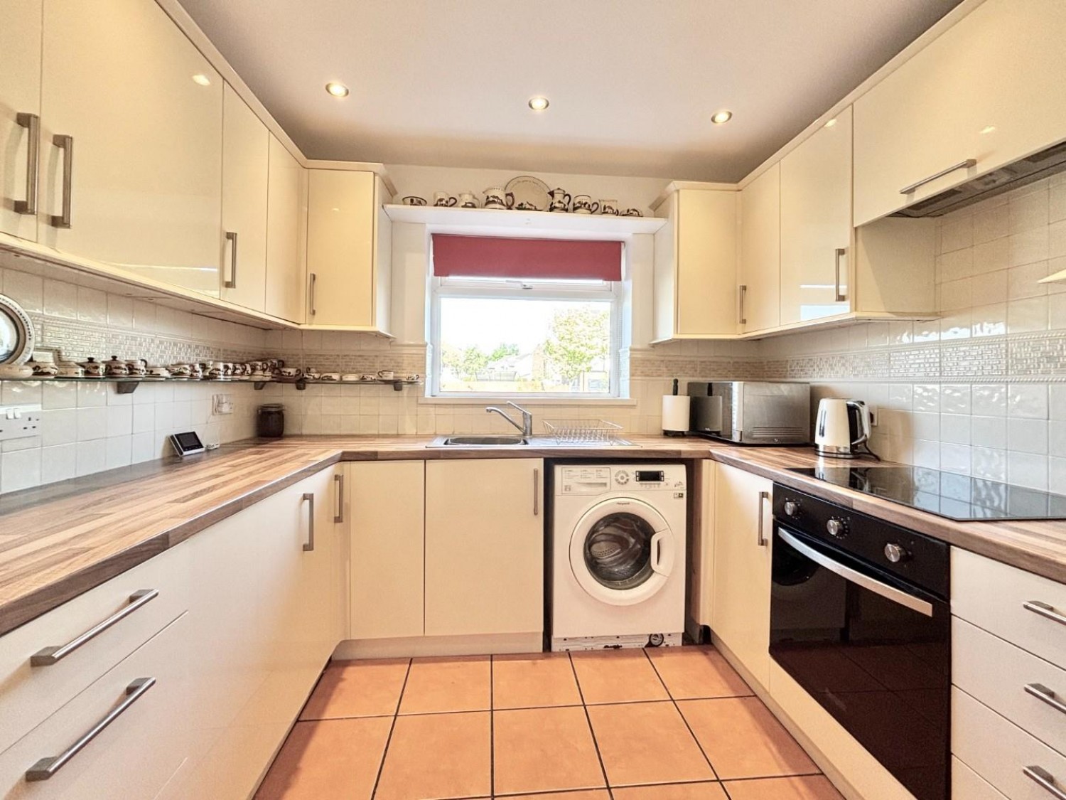 2 bedroom Bungalow for sale in Norwood Drive, Brierley, Barnsley
