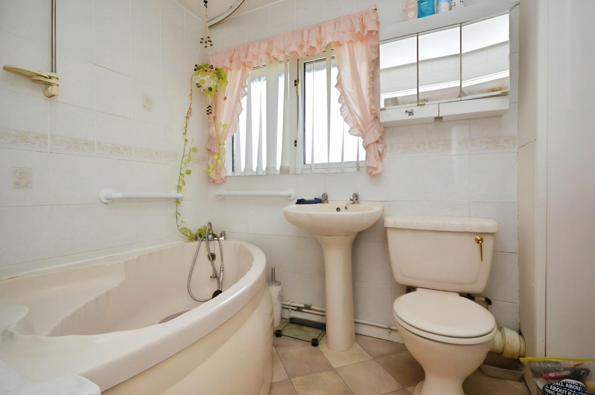 Lockemor Road, Bristol