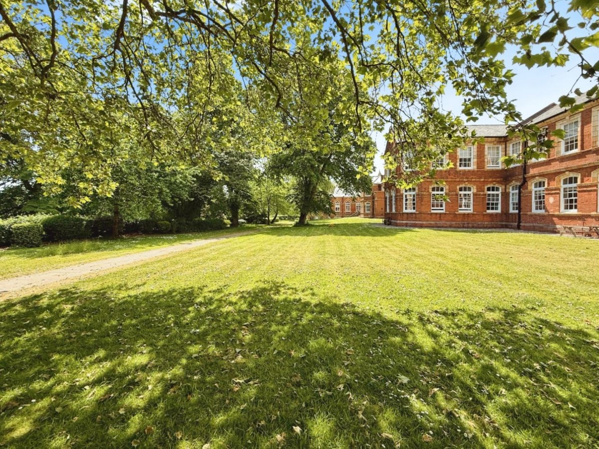 Clyst Heath, Exeter, , EX2 7EY