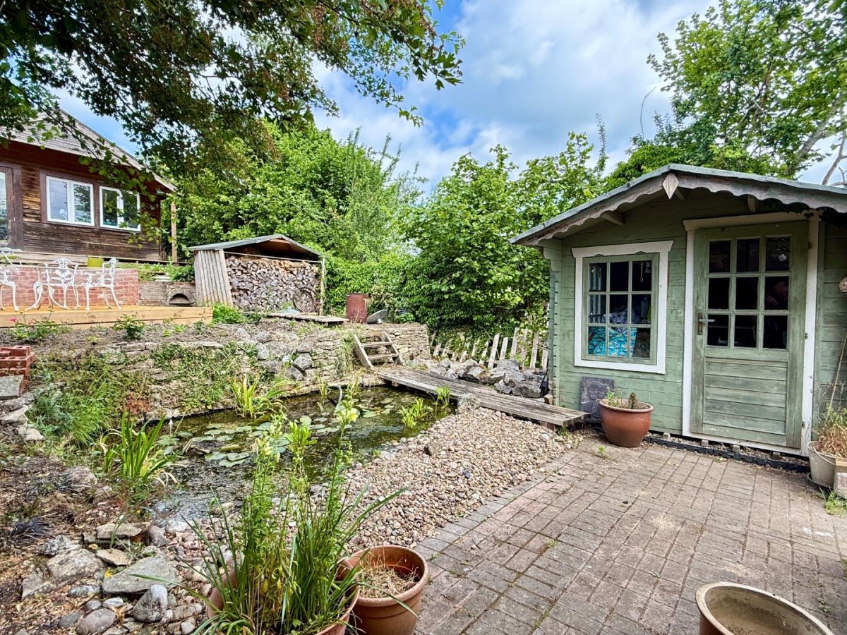 Folly Lane, Stroud