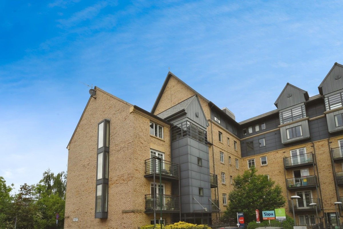 Philadelphia House, Cross Bedford Street, S6