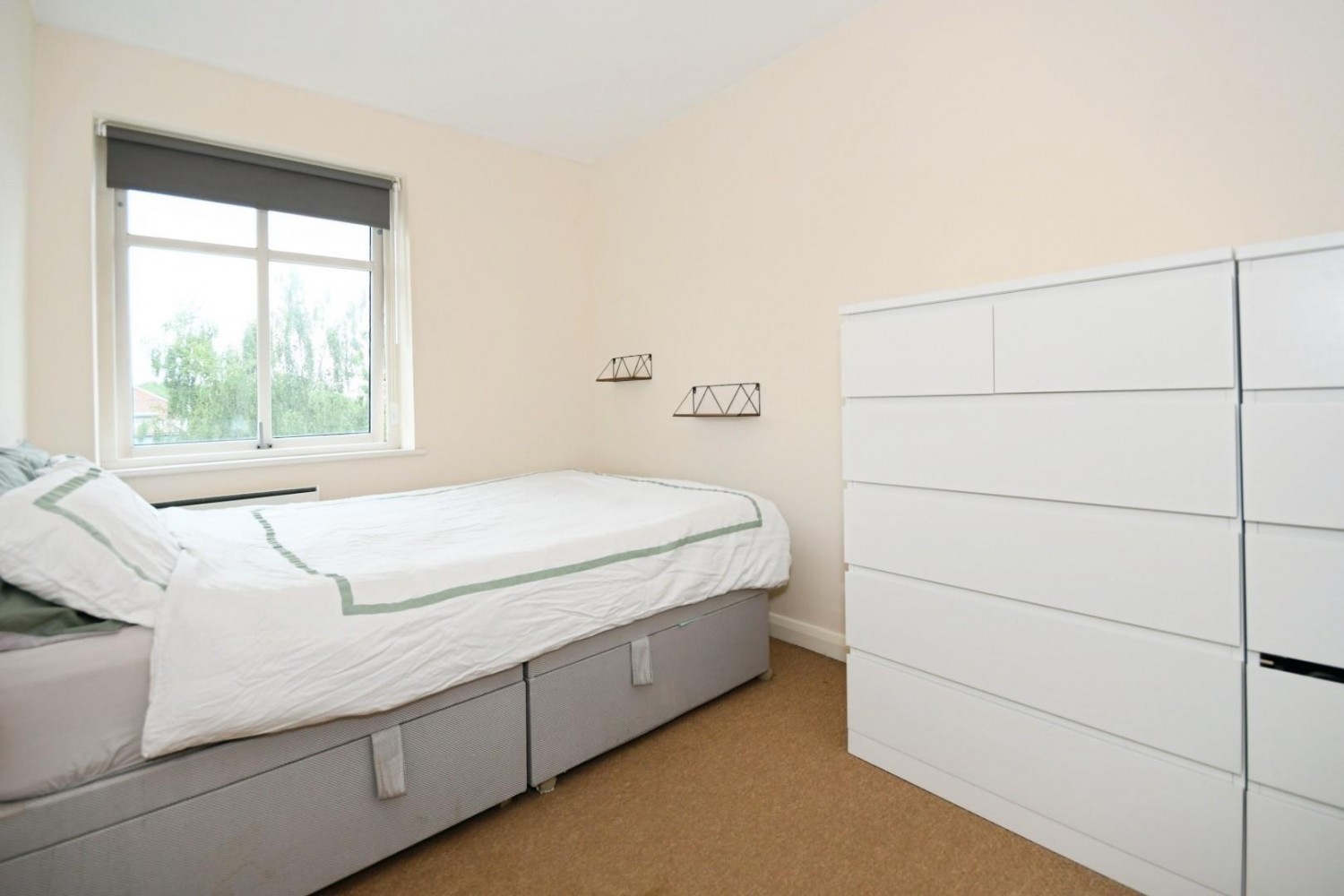 Philadelphia House, Cross Bedford Street, S6