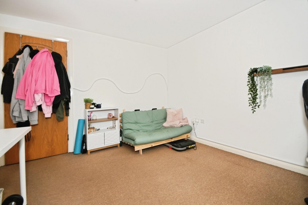 Philadelphia House, Cross Bedford Street, S6