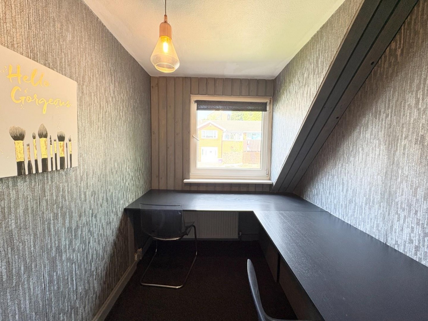 Wayne Close, Batley