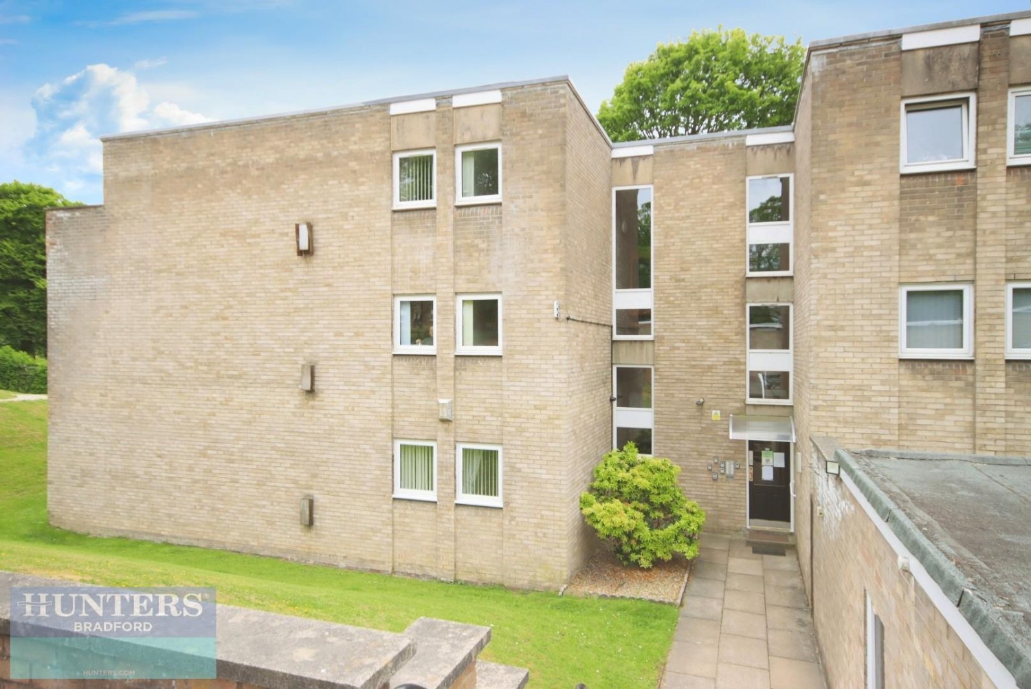 Bolton Court, Lister Lane Bolton, Bradford, West Yorkshire, BD2 4LR