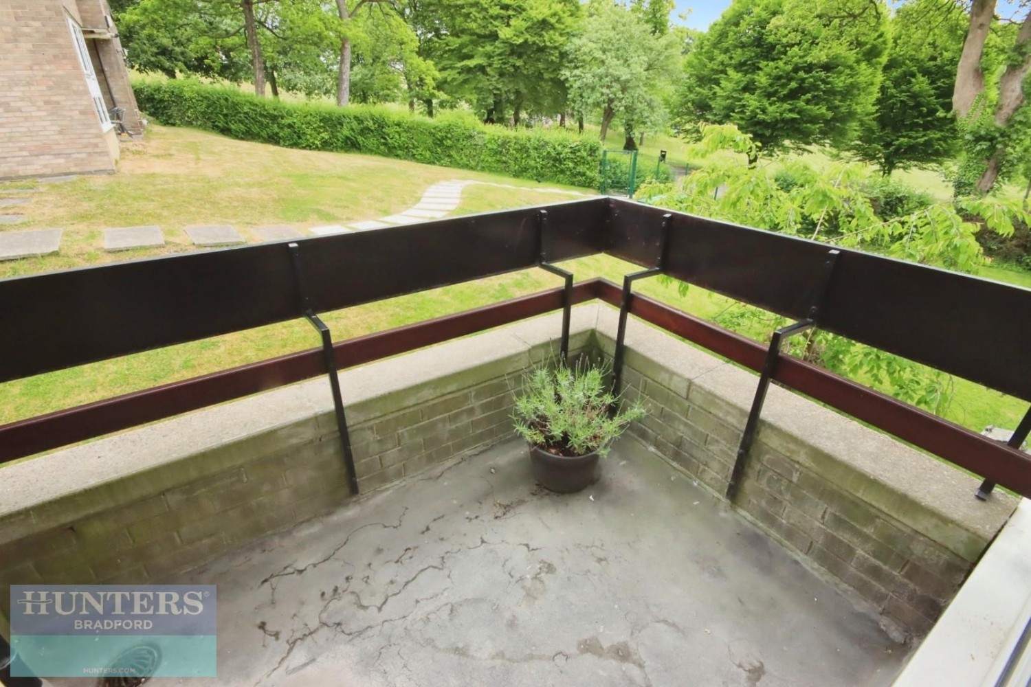 Bolton Court, Lister Lane Bolton, Bradford, West Yorkshire, BD2 4LR