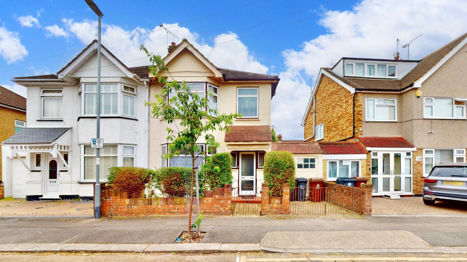 Alexandra Road, Chadwell Heath, RM6