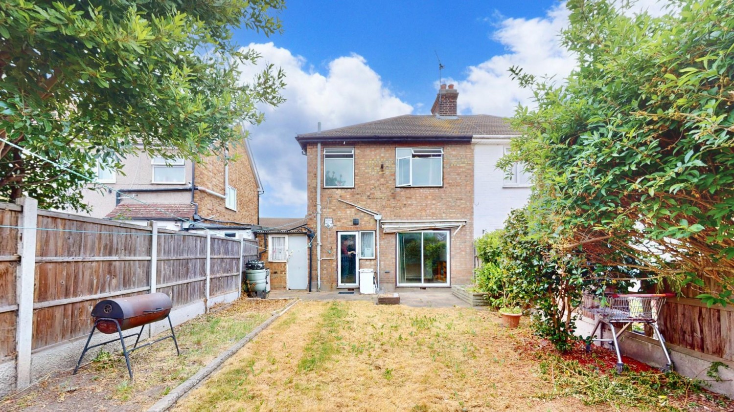 Alexandra Road, Chadwell Heath, RM6