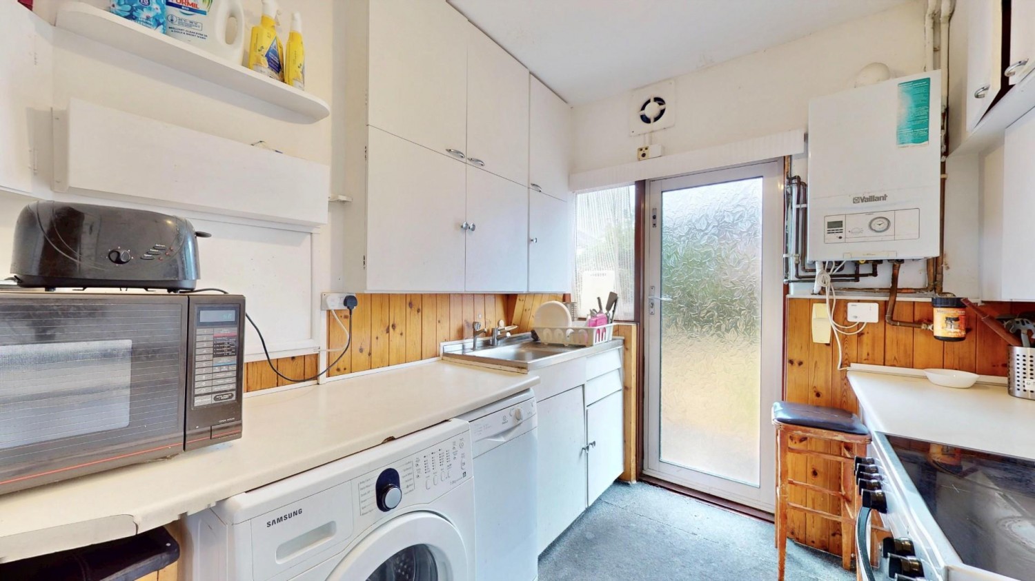 Alexandra Road, Chadwell Heath, RM6