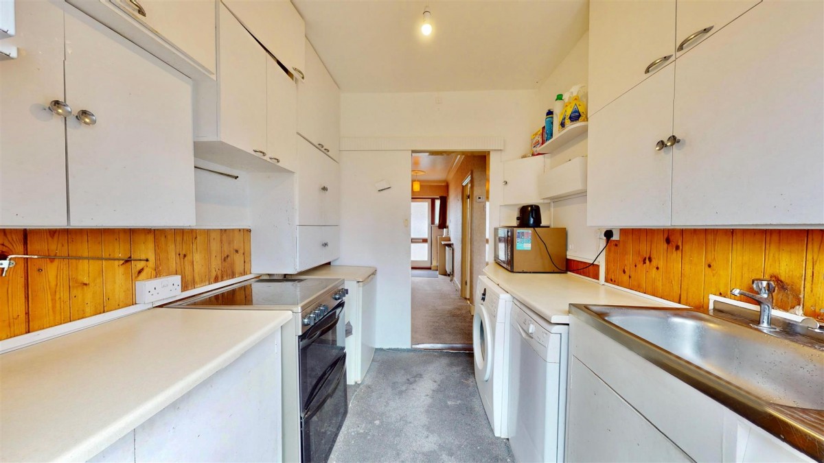 Alexandra Road, Chadwell Heath, RM6