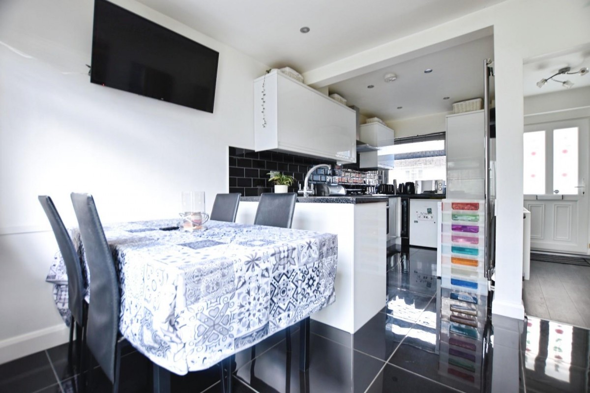 Dowling Road, Bristol