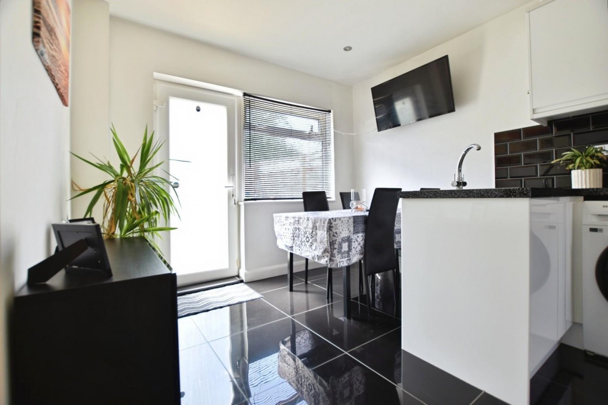 Dowling Road, Bristol