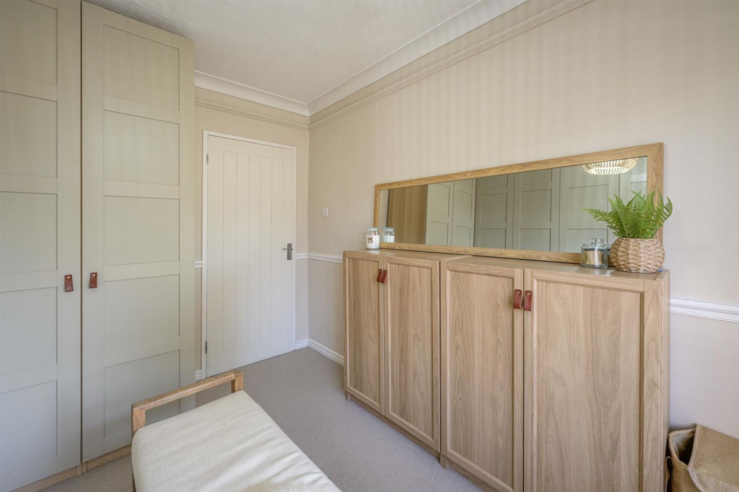 Lawnswood Road, Stourbridge, DY8 5LL