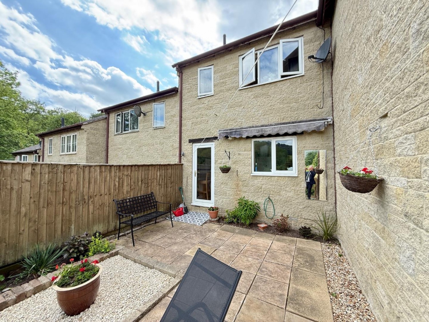 Captain Barton Close, Stroud