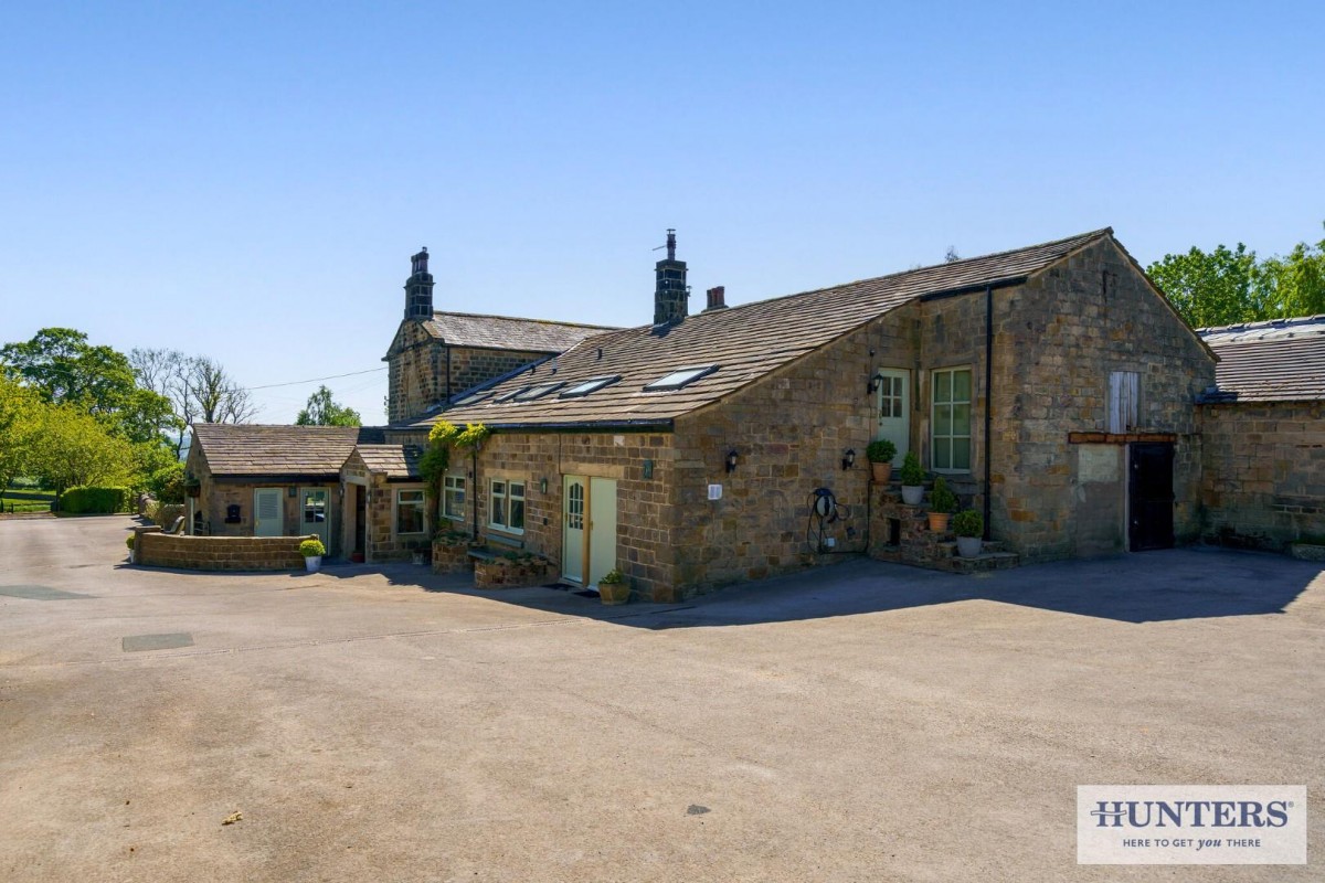 Carlton Lane, Guiseley, Leeds