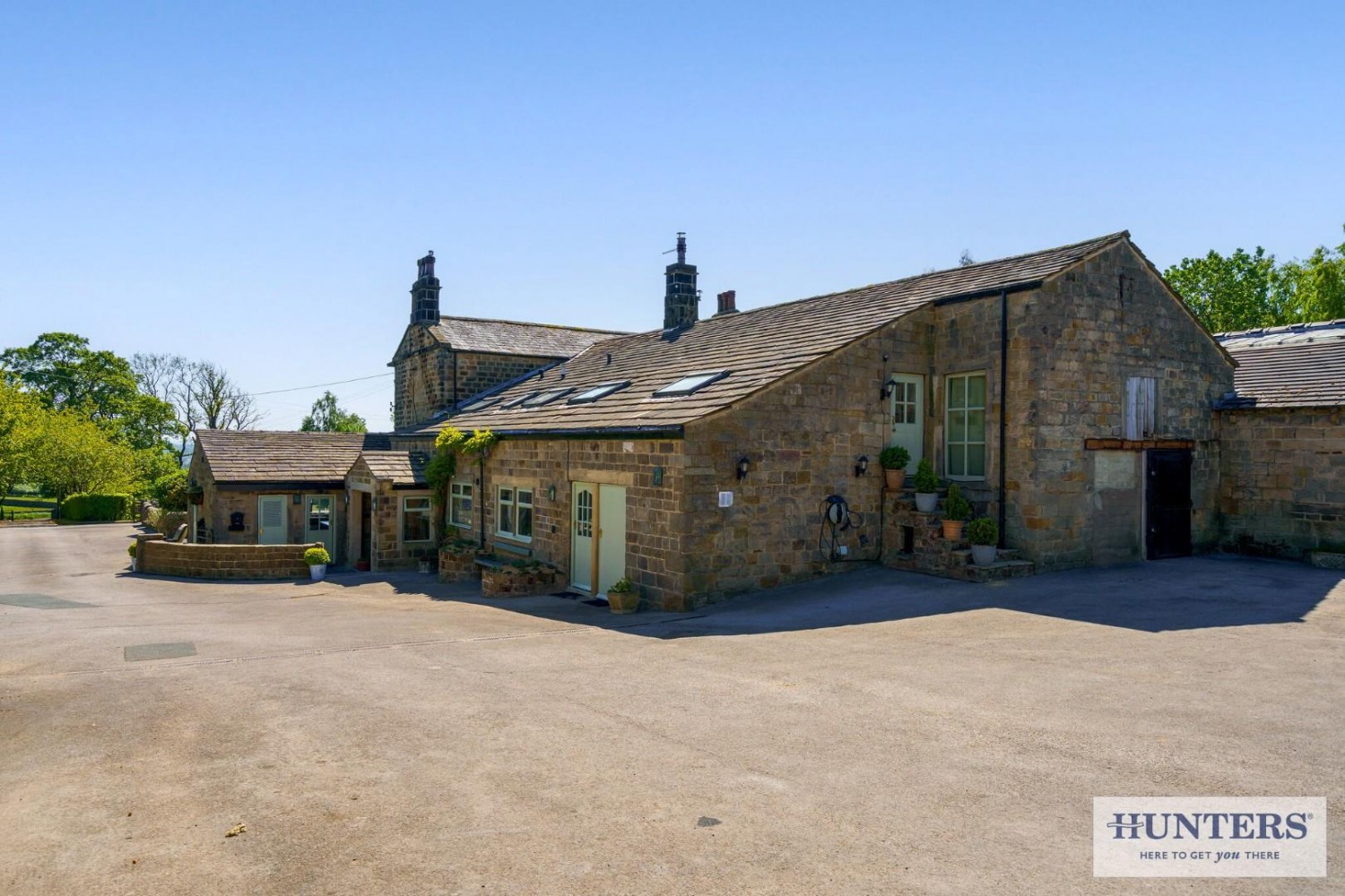 Carlton Lane, Guiseley, Leeds