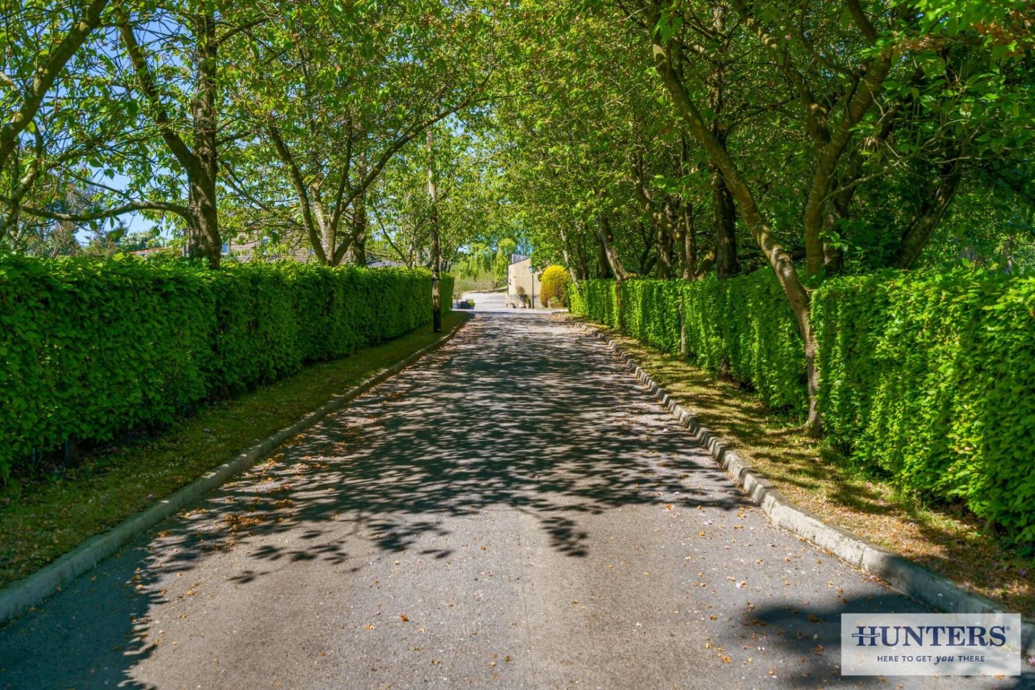Carlton Lane, Guiseley, Leeds