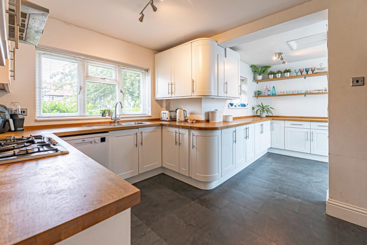 Station Road, Long Marston, Tring