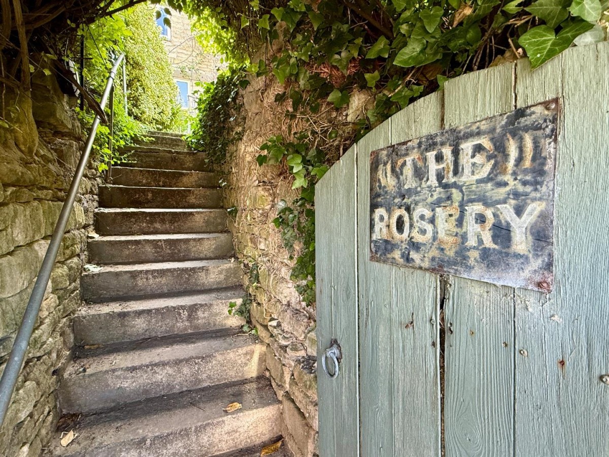 Ruscombe, Stroud