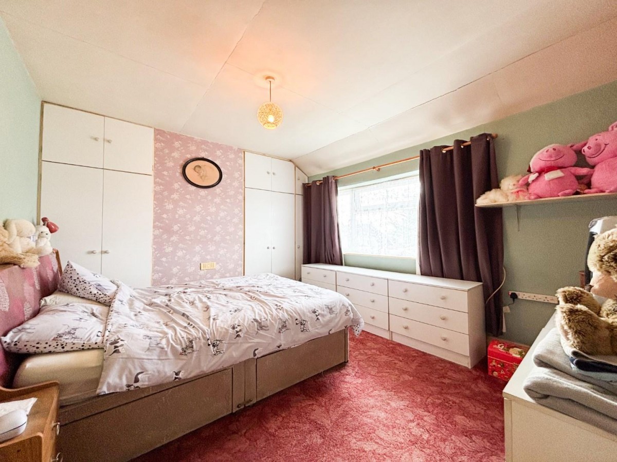 Queensdale Crescent, Bristol