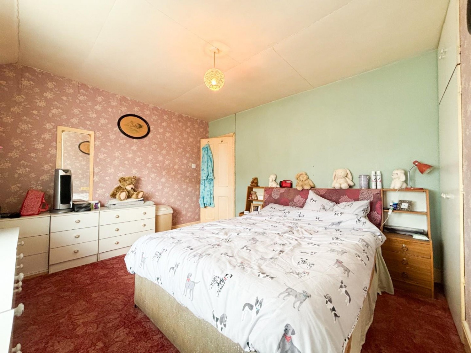 Queensdale Crescent, Bristol