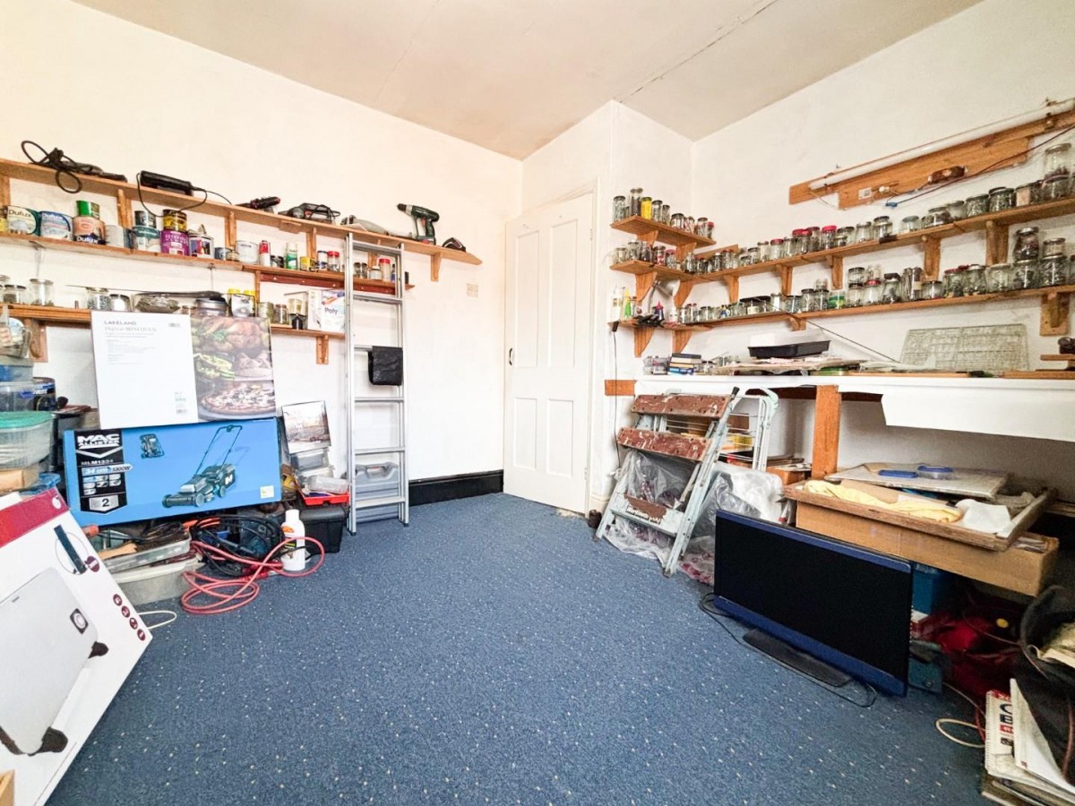 Queensdale Crescent, Bristol