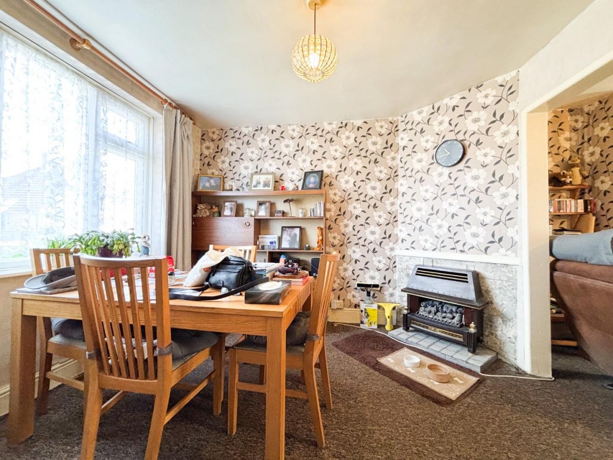 Queensdale Crescent, Bristol