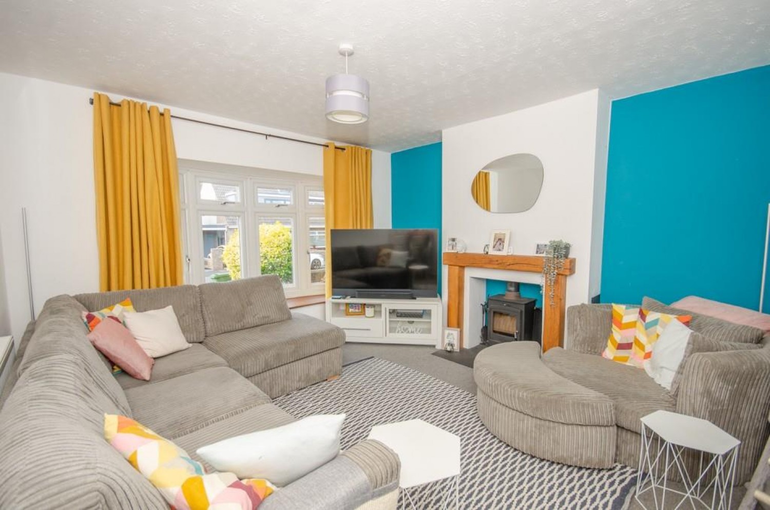 Sutherland Avenue, Downend, Bristol, BS16 6QW