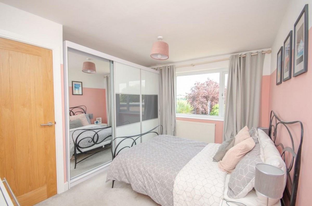 Sutherland Avenue, Downend, Bristol, BS16 6QW