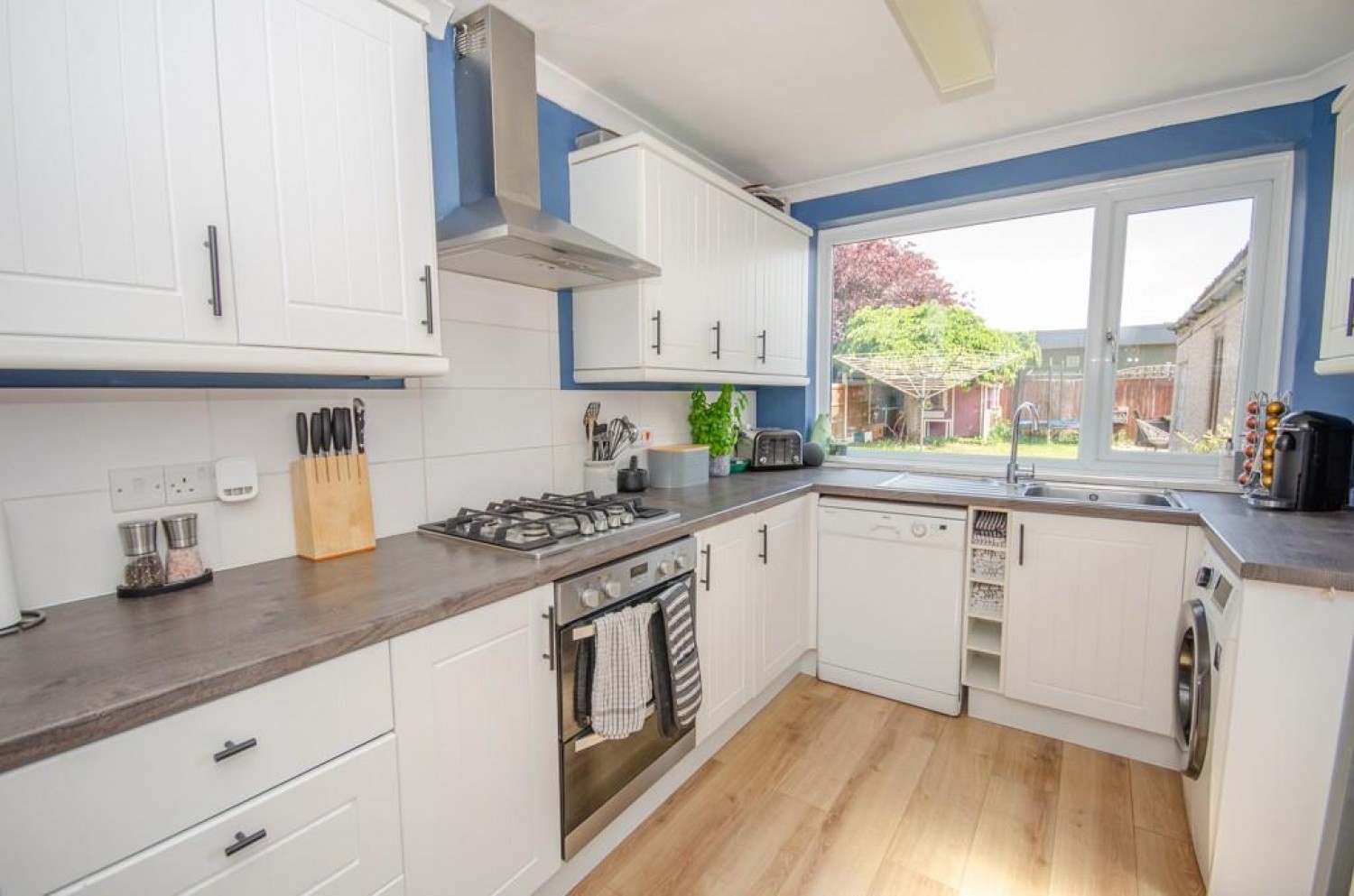 Sutherland Avenue, Downend, Bristol, BS16 6QW