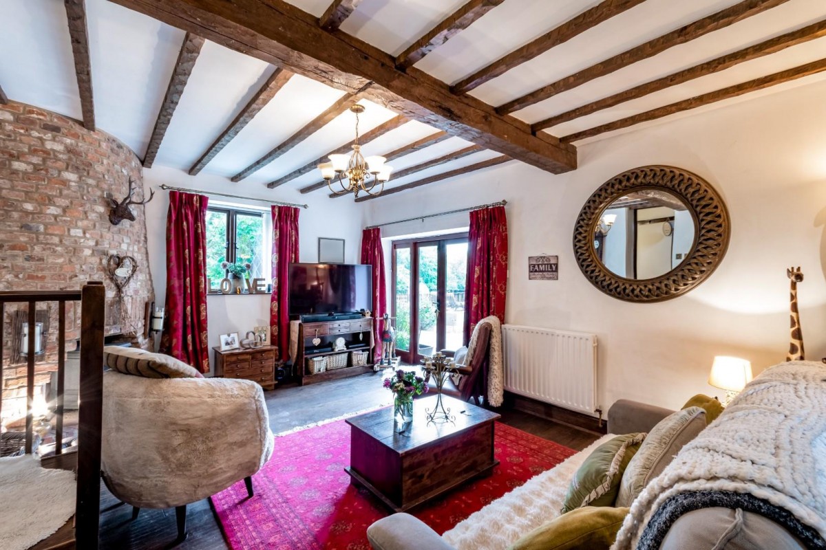 Beckingham Road, Walkeringham, Doncaster, DN10 4HZ