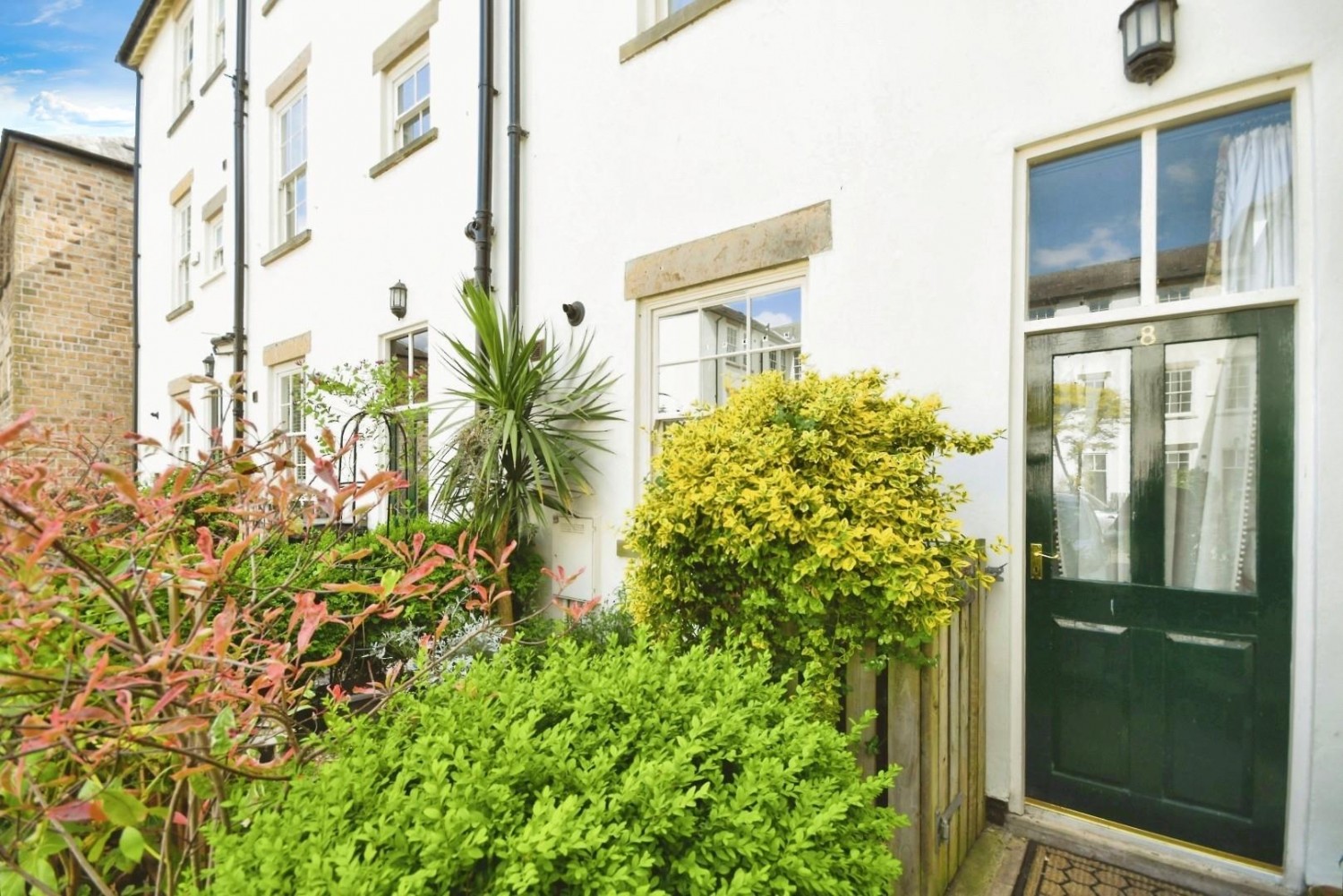 Brearley Hall, Woodmere Drive, Old Whittington, Chesterfield, S41 9TA