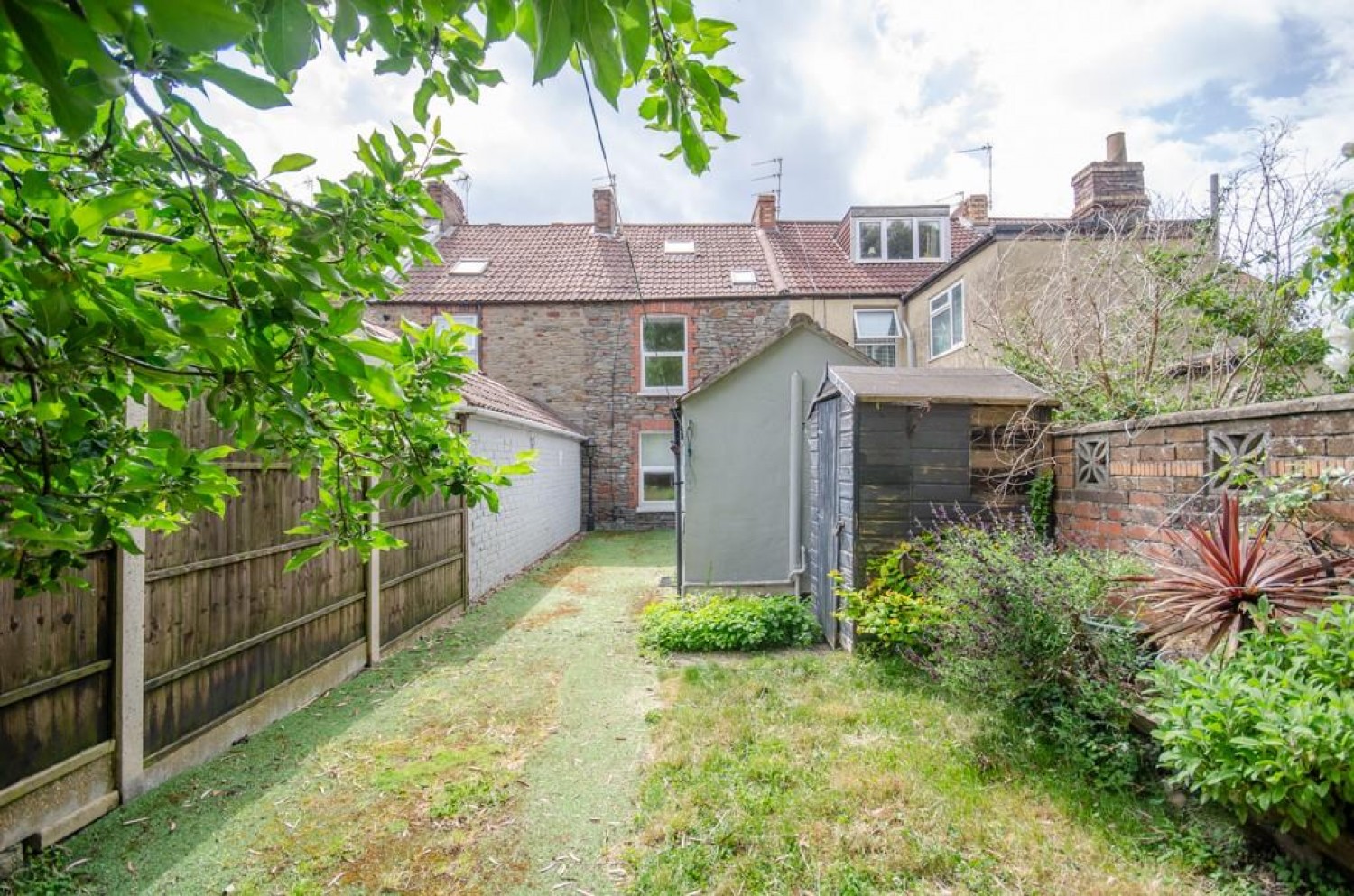 Charlton Road, Kingswood, Bristol, BS15 1HB