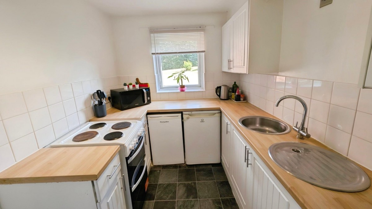 Marina Gardens, Fishponds, Bristol