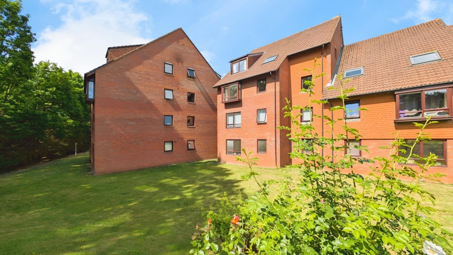 Marina Gardens, Fishponds, Bristol