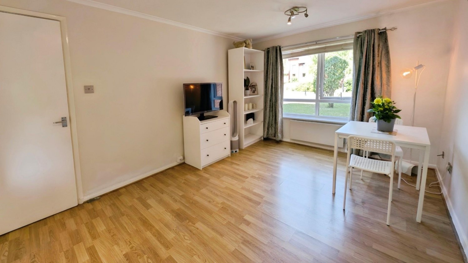 Marina Gardens, Fishponds, Bristol