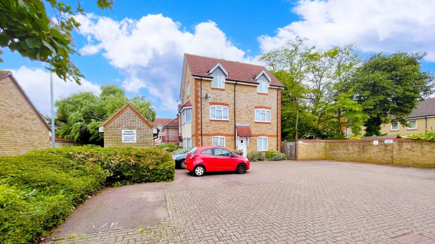 Bexley Gardens, Chadwell Heath